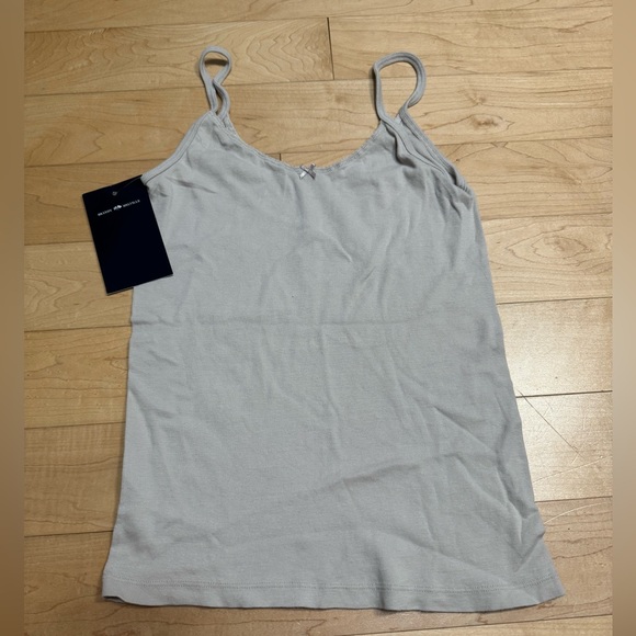 Brandy Melville Tops - nwt brandy melville tank top